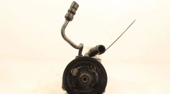 Ford Mondeo MK IV Power steering pump 6G913A696CE