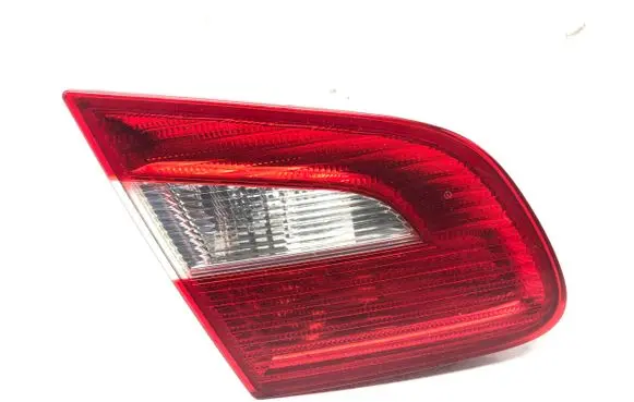 Skoda Superb B6 (3T) Tailgate rear/tail lights 3T5945093 120908