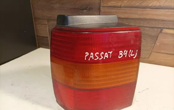 Volkswagen PASSAT B4 Rear/tail lights 3A9945257 394125