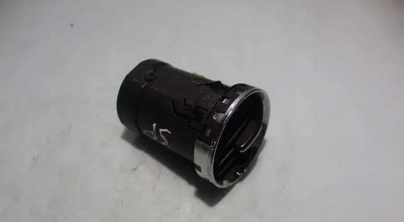 Peugeot 308 Dash center air vent grill