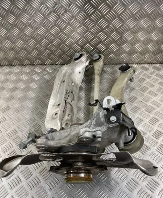 Audi A7 S7 4K8 Rear wheel hub 4K0505431K
