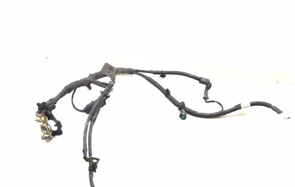 Hyundai i30 Positive cable (battery) 918502r010