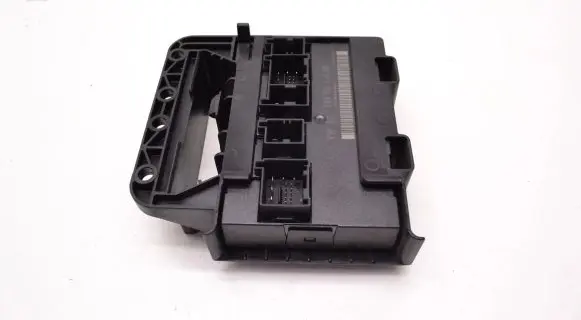 Volkswagen Golf V Central body control module 1K1907348A 1K0959433AK