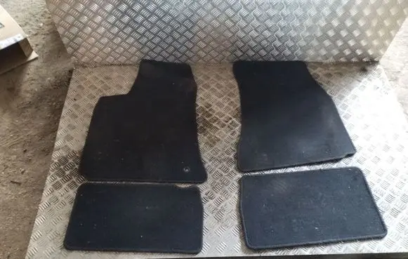 Chrysler 300 - 300C Car floor mat set 