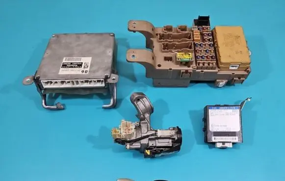 Toyota Corolla Verso E121 Engine control unit/module ECU 89661-13060 IMPRK1434952