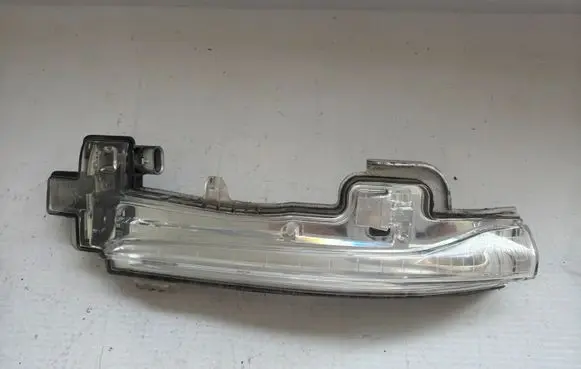Volvo V60 Mirror indicator light 3100929