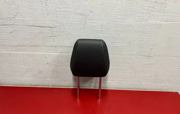 BMW X1 U11 Front seat headrest 