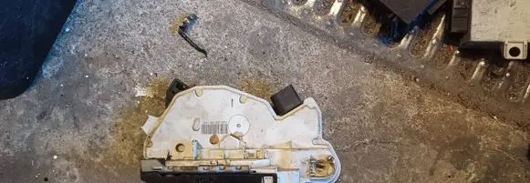 Seat Ibiza IV (6J,6P) Front door lock 5N1837015A
