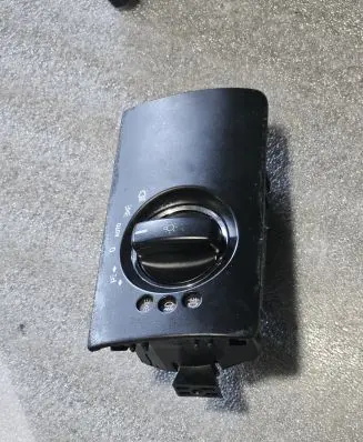 Mercedes-Benz GL X164 Light switch A1645453004 04016450