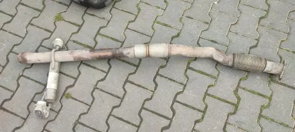 Jeep Cherokee Exhaust gas pipe P68110188AE