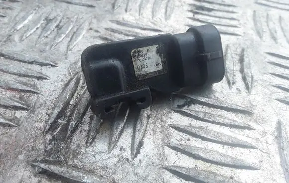 Renault Scenic I Air pressure sensor 7700101762