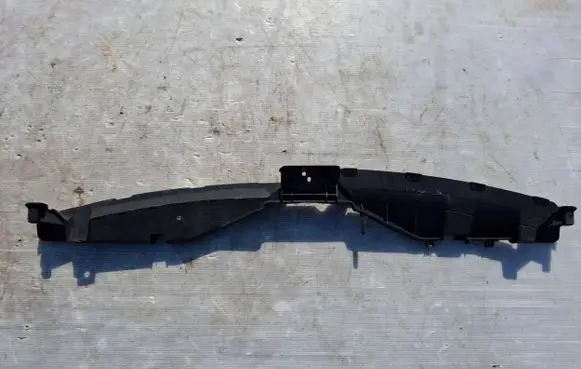 Volkswagen Scirocco Front bumper mounting bracket CM6839 1K8805813