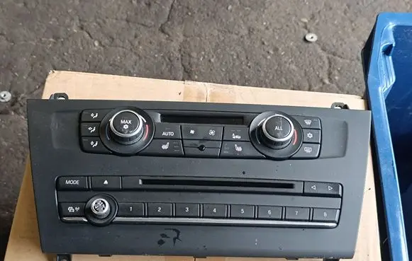 BMW X3 F25 Climate control unit 6411925961601 64119259616 9259616
