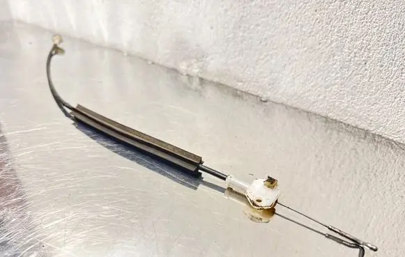 Opel Vectra C Front door cable line 23105
