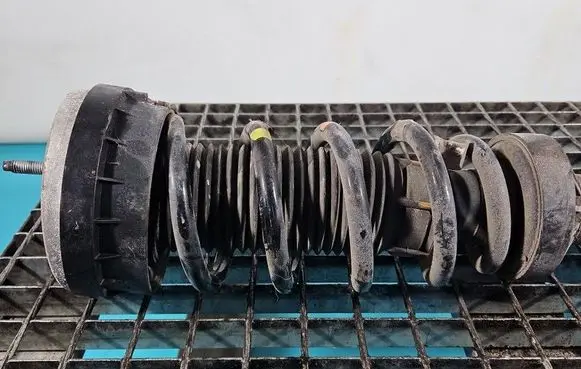 Jaguar XE Front coil spring IMPRK1545966