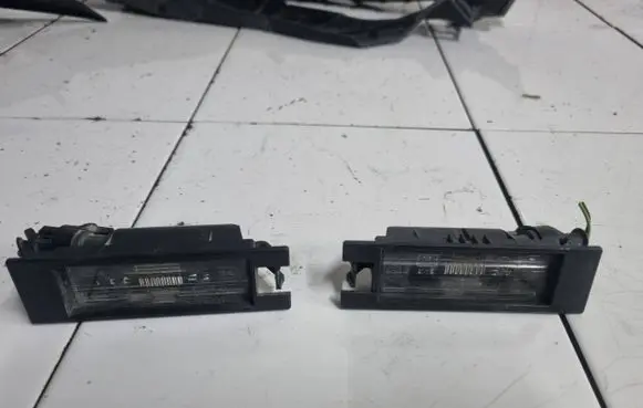 Opel Astra J Number plate light 13251936