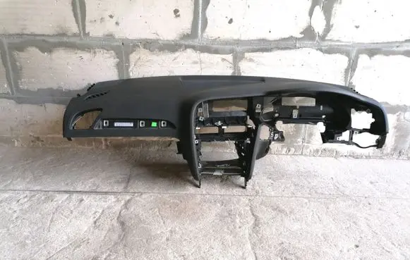 Audi A4 S4 B8 8K Dashboard