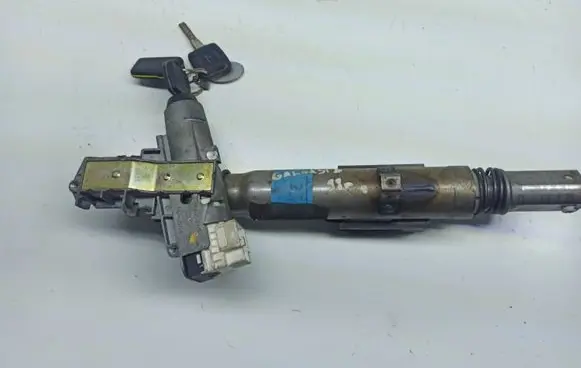 Ford Galaxy Ignition lock P012106