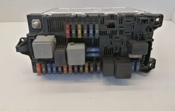 Mercedes-Benz E W211 Fuse module 0035455901
