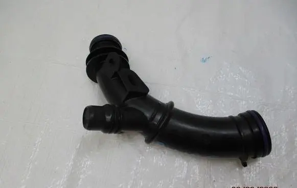 Citroen Berlingo Air intake duct part Z12002107