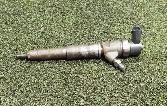 Renault Master III Fuel injector H82912226