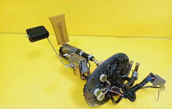 Toyota Starlet (P90) V In-tank fuel pump