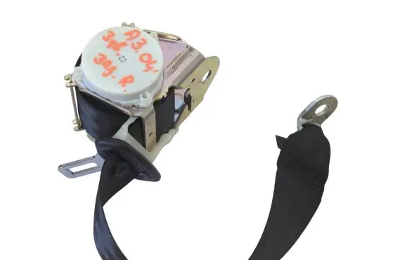 Audi A3 S3 8P Rear seatbelt 8P3857805B 33041596 1411037104