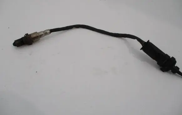 BMW 5 F10 F11 Lambda probe sensor 8589665 0281004623 956071G