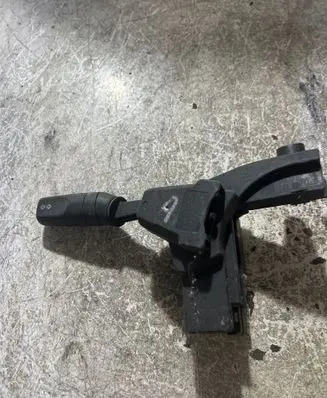 Ford Mondeo Mk III Indicator stalk 95BG13B302AA