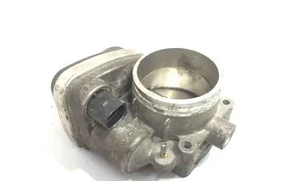 BMW 5 E60 E61 Throttle valve 7502444