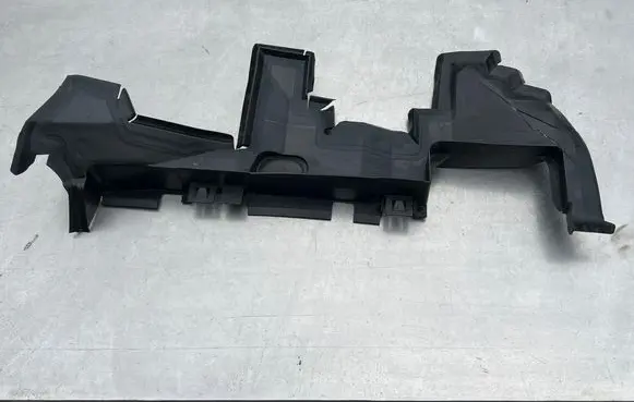 Audi Q5 SQ5 Intercooler air guide/duct channel 8R0121284L