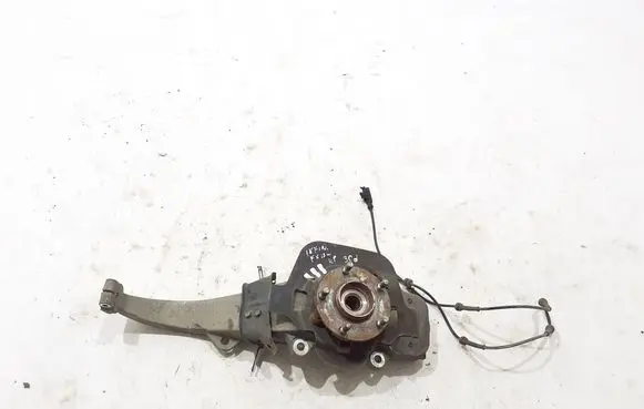 Infiniti FX Front wheel hub 400151CA0A