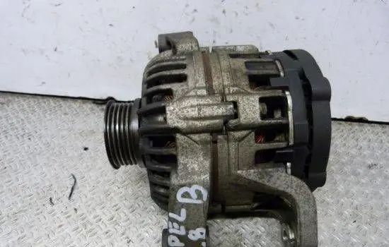 Opel Astra H Generator/alternator 0124225002 90561970
