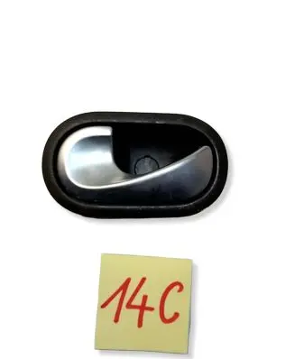Renault Megane II Front door interior handle 8200028994