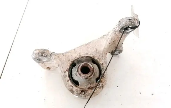 Peugeot 406 Rear axle beam mounts housing 
