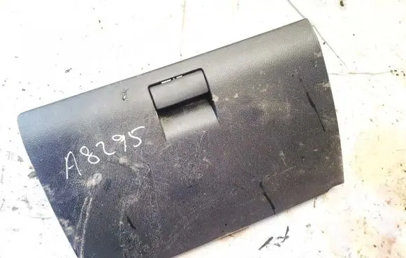 Hyundai Getz Glove box 8451111c000 84511-1c000