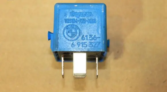 BMW X5 E53 Other relay 6915327