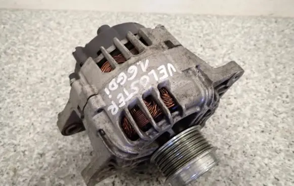 Hyundai Veloster Generator/alternator 35100-2B300