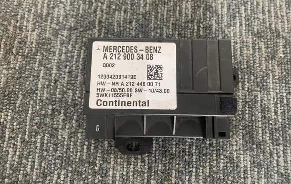 Mercedes-Benz C W204 Fuel injection pump control unit/module A2129003408 A2124460071 5WK11555FBF