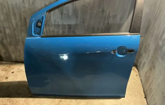 Toyota Aygo AB40 Front door