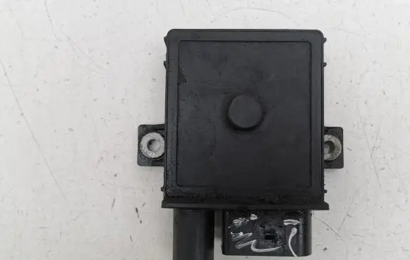 BMW 5 E60 E61 Glow plug pre-heat relay 7788327