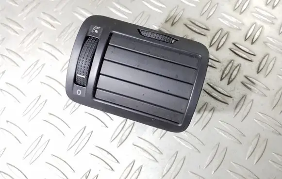 Volkswagen PASSAT B5 Dashboard side air vent grill/cover trim 3B0819703A 95162310 95162320