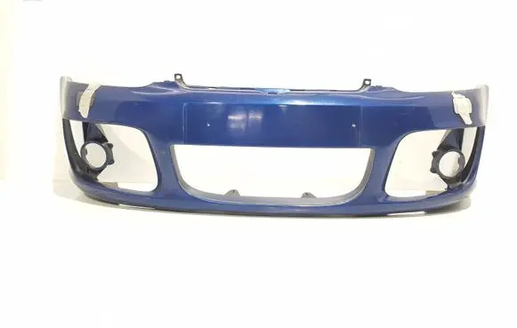 Volkswagen Golf V Front bumper