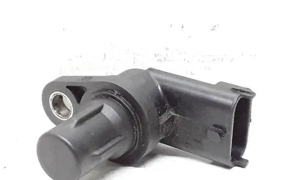 Volvo V70 Camshaft position sensor 8658726 0232103063