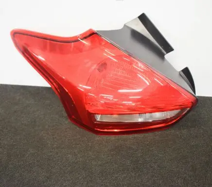 Ford Focus Rear/tail lights F1EB13405BE