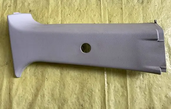 Mercedes-Benz A W169 (B) pillar trim (top) A1696901425