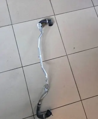BMW 5 G30 G31 G38 Engine coolant pipe/hose 8576310