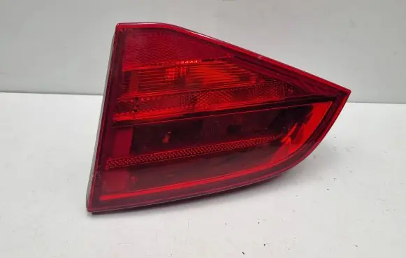 Audi A4 S4 B8 8K Tailgate rear/tail lights 8K9945094 040612R