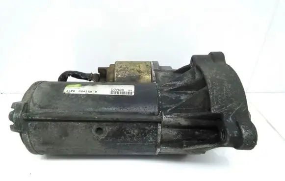 Peugeot 206 Starter motor 16F00642KMB D7R26