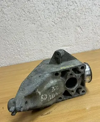 Mercedes-Benz Vito Viano W639 other engine part A6462230004 D6332